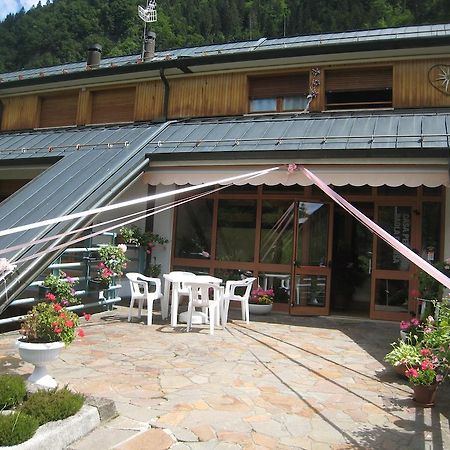 Casa Per Ferie Paola Di Rosa Hotel Arta Terme Buitenkant foto